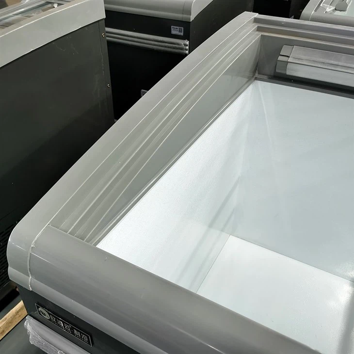 Grocery Store Chest Freezer